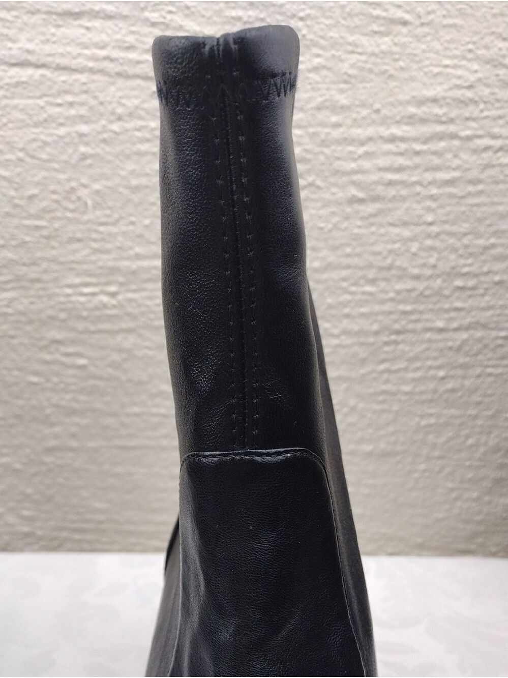 Stuart Weitzman Yuliana Black Leather Panel Upper Almond Toe Heeled Ankle Boot - Picture 13 of 15